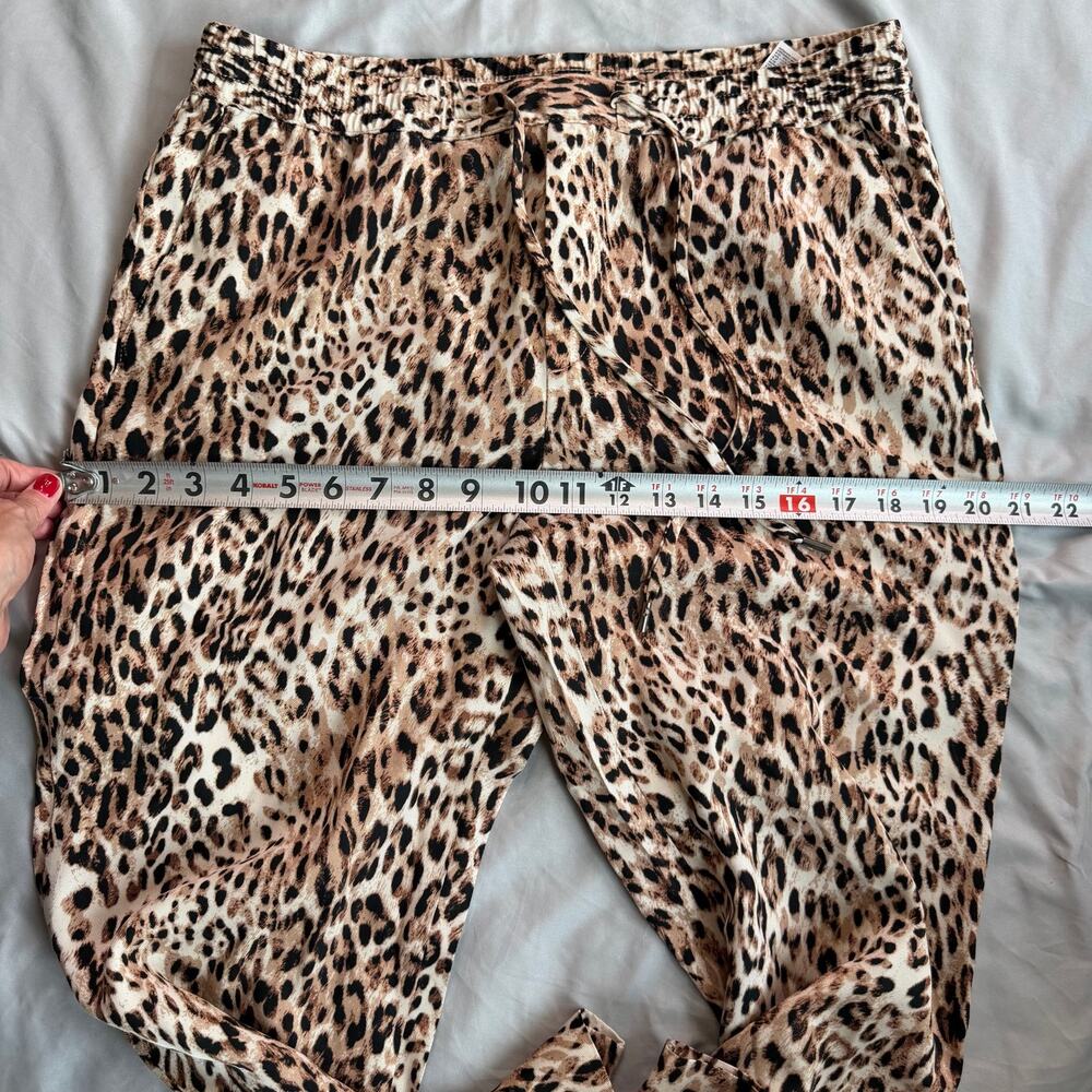 Banana Republic Leopard Print Wide Leg Pants Women's Medium M Pull On - Picture 10 of 10